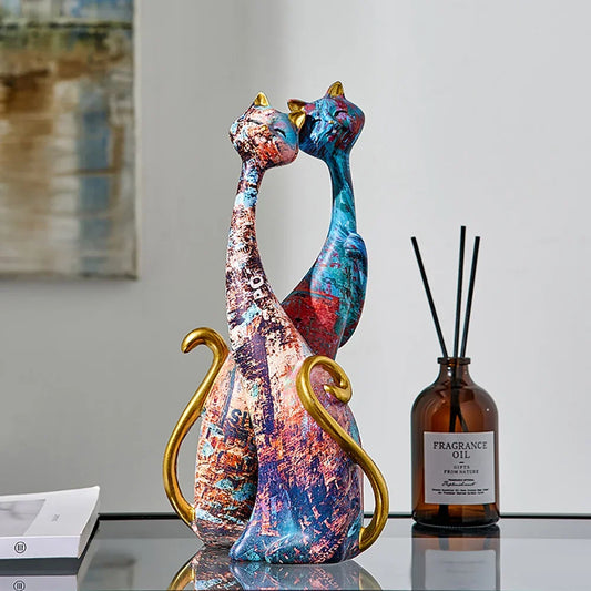 Double cat statue figures 